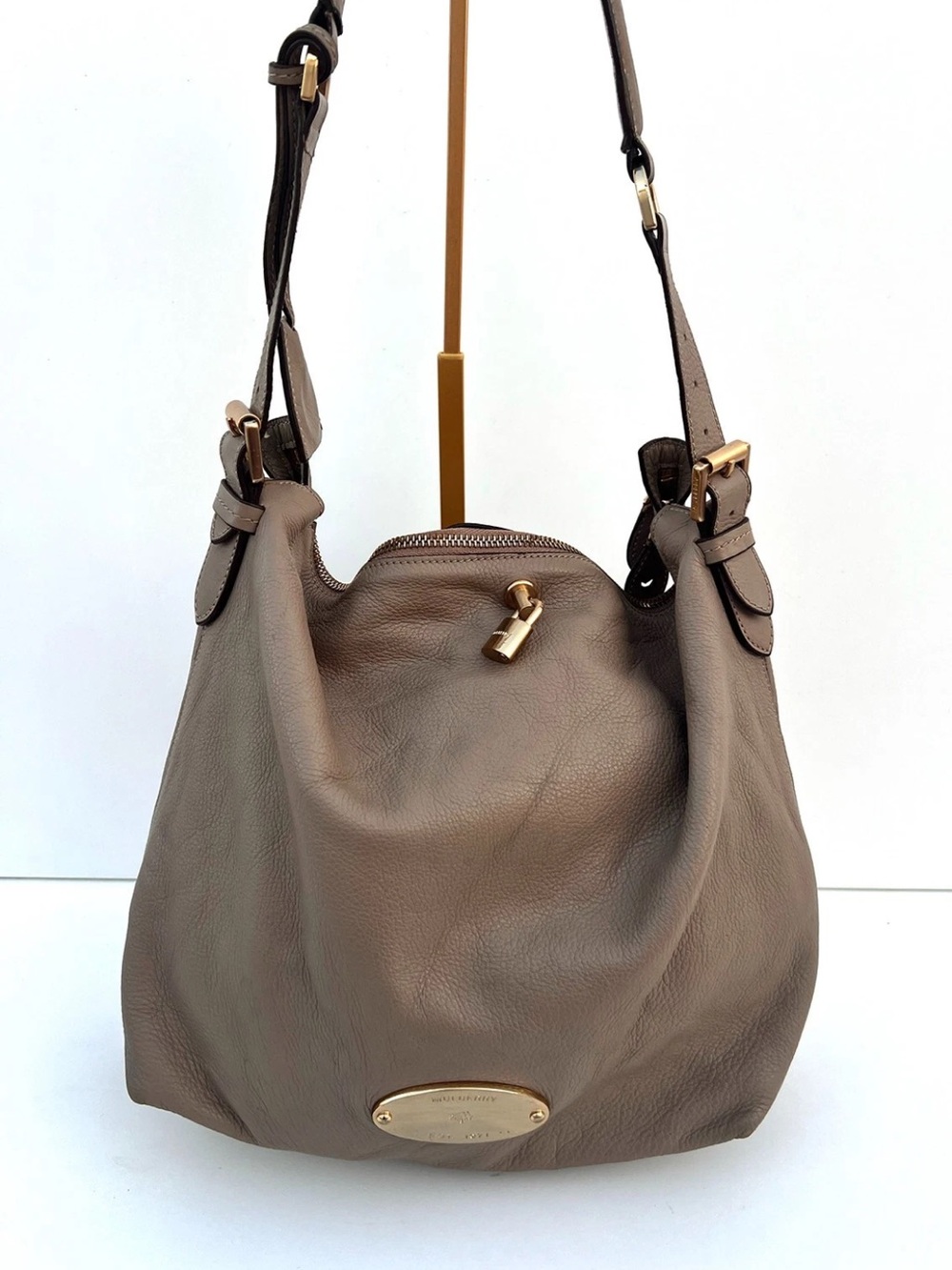 Mulberry Pebbled Taupe Leather Shoulder Bag with Gold Hardware